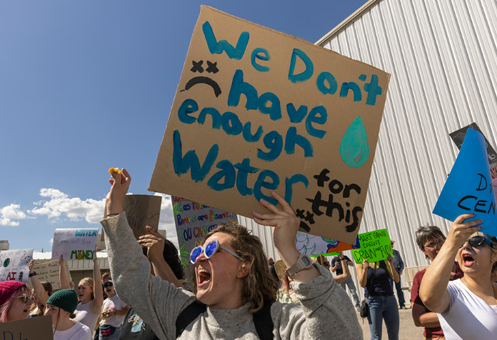 protest woman