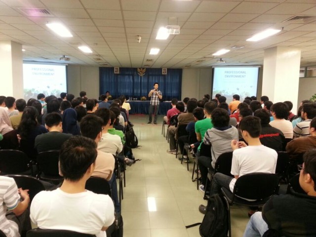 Seminar Professional Environment and Alumni Sharing