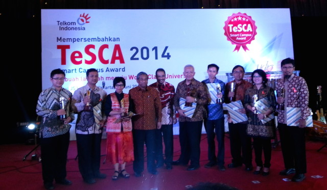 qjournal-paper-awards