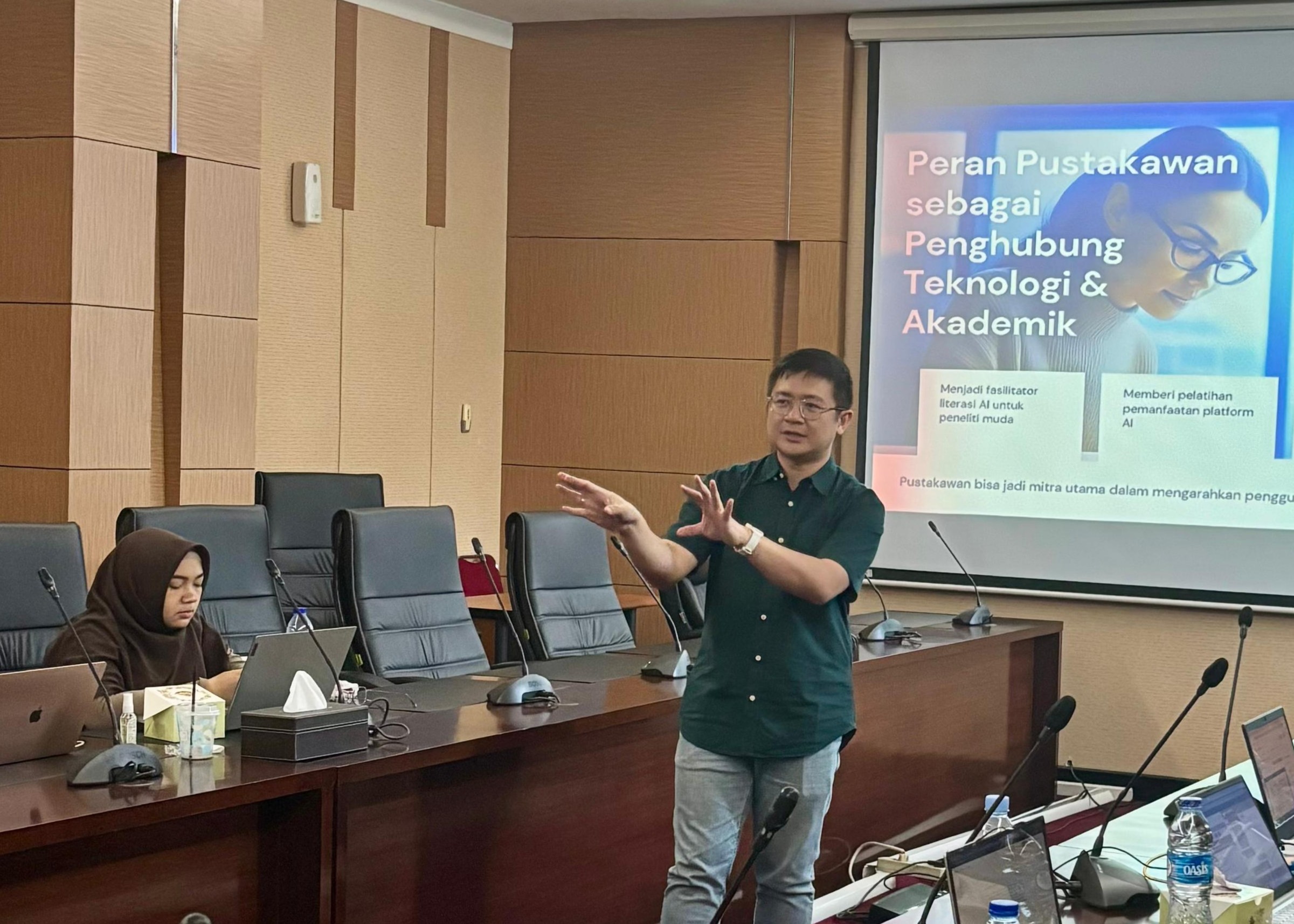 Dekan School of Computer Science BINUS University Tekankan Peran Strategis Pustakawan di Era AI